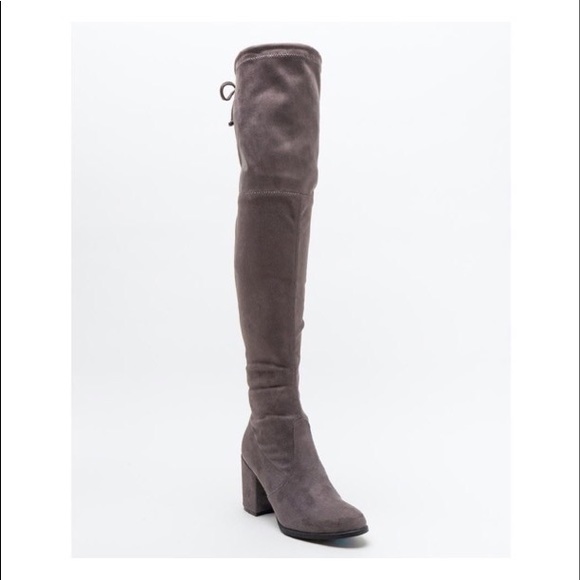 Francesca's Collections Shoes - Francesca’s Uniso Over the Knee boot